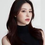 Taehyung's GF.