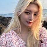 zoro's gf