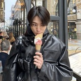 Pacarnya Jenoo
