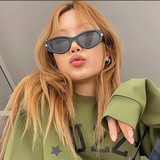 yunita demen jajan