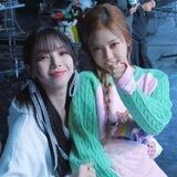 dedep, tawarin yang aku wtbin aja pls.
