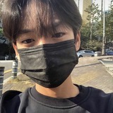 <Han Yujin Kiss Machine 🤍3!