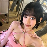nicolleasist