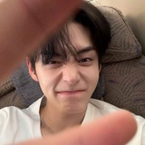 jiwoong's gf