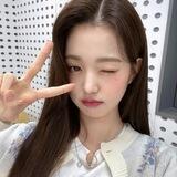[ 💭=bc ] bot wtb, read desk.