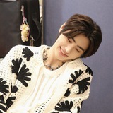 sheeno! >__0