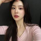 Caroline wtb bot ! (⁠｡⁠•‌⁠ᴗ⁠-⁠)⁠✧
