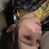 Gwyneth Paige, siap bertanya berkabar ya.
