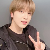 with love, donghyuck gf's.