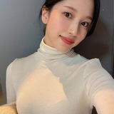 Mina.