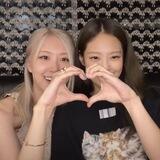 𝐊ɦα𐓣ƶα's Bot!