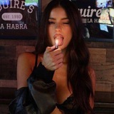 Hot Bitches Need to Talk.