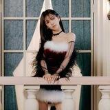 Jaehyun Queen, Valérie