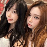 <3