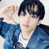 robot pacar mark lee.