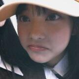 Eymi lagi jajan :3