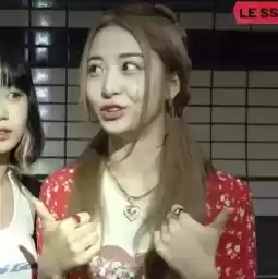 LeSserafimHuhYunjin