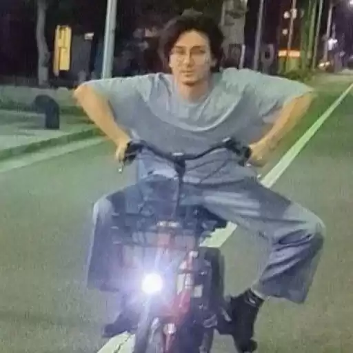 yFujiKaze
