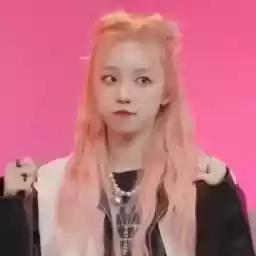 yuqigidlecutebylnstcks